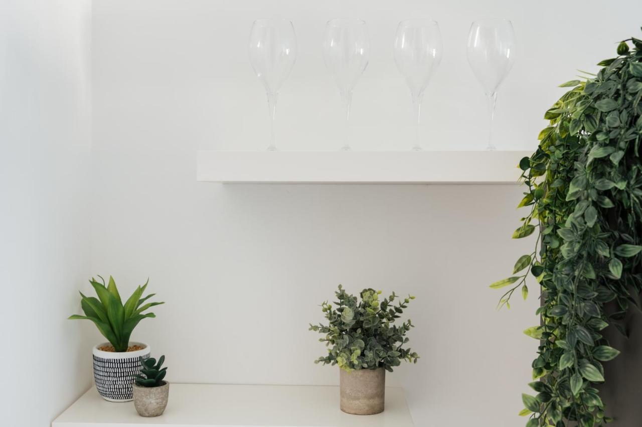 Stunning & Stylish 2 Bed Flat In West London Apartman Kültér fotó